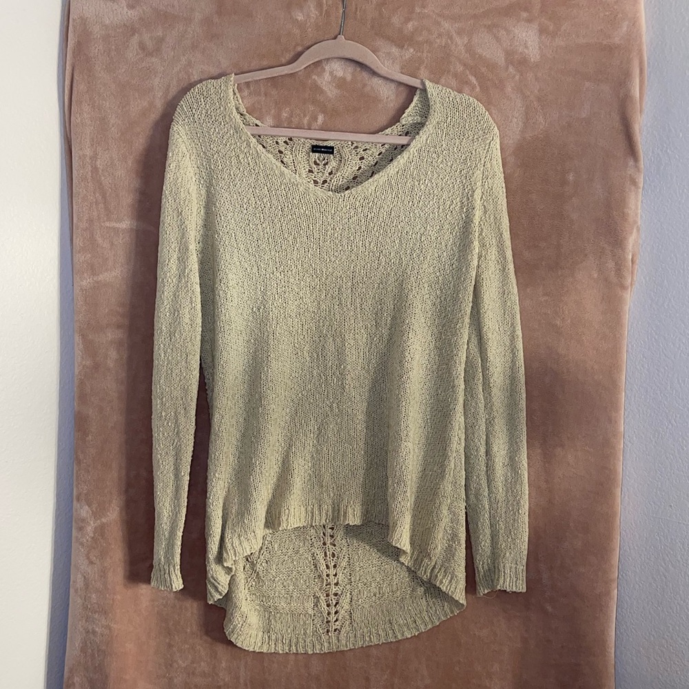 Brandy Melville sweater